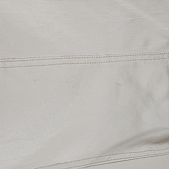 Elegant Light Blazer - Picture 3 of 6